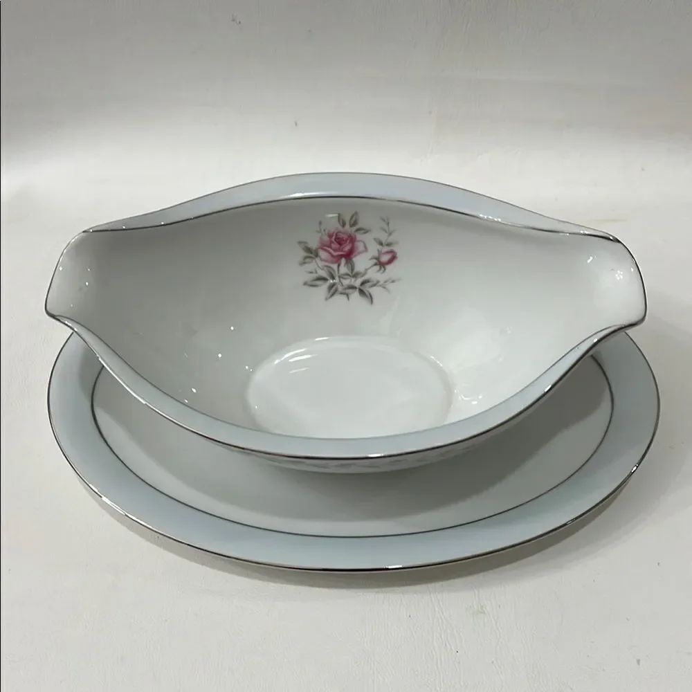 Regency White Blue Silver Floral Pink Rose Serveware Gravy Boat Attached Saucer